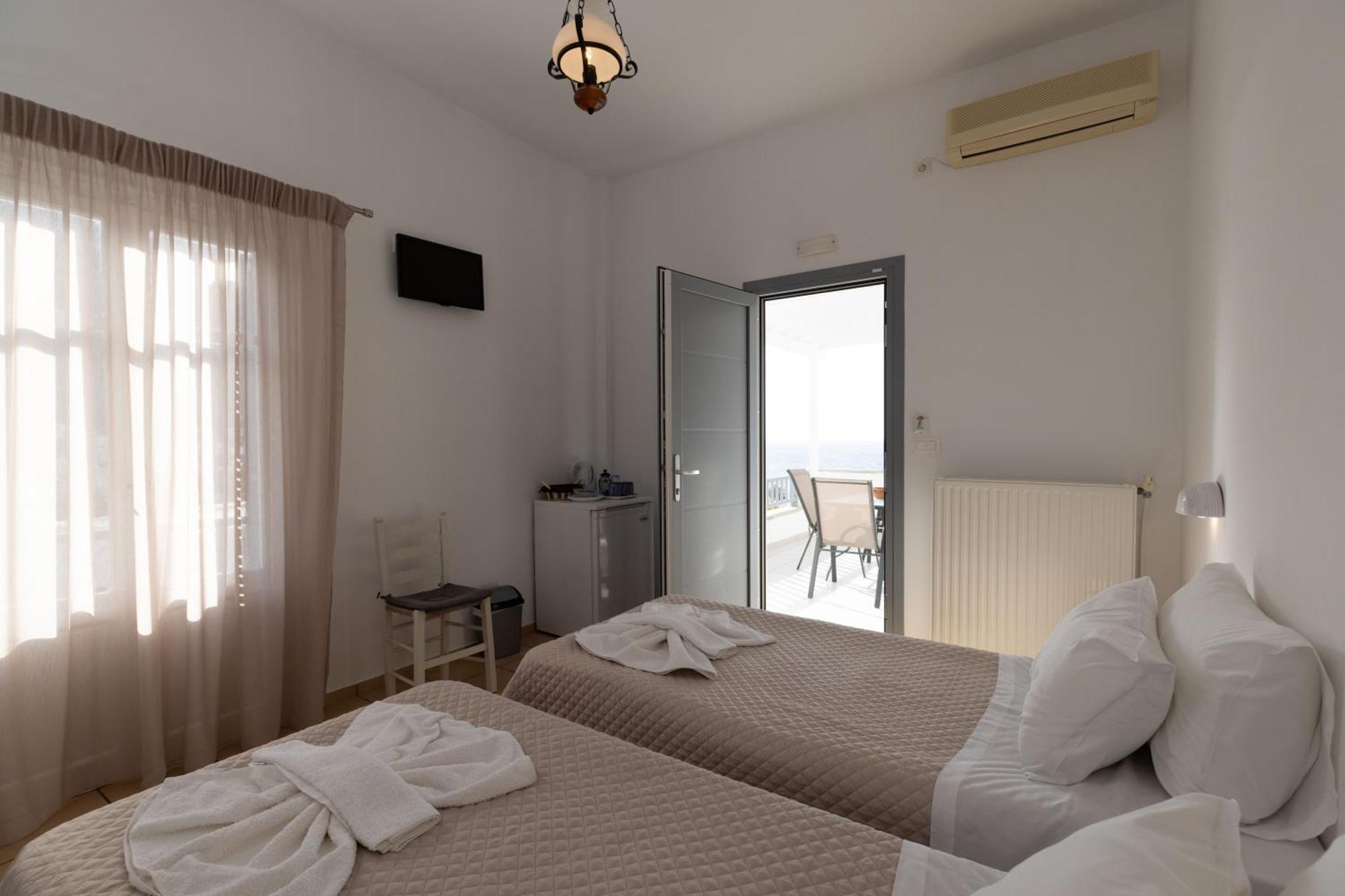 Litsa Rooms Kamares  Exterior photo