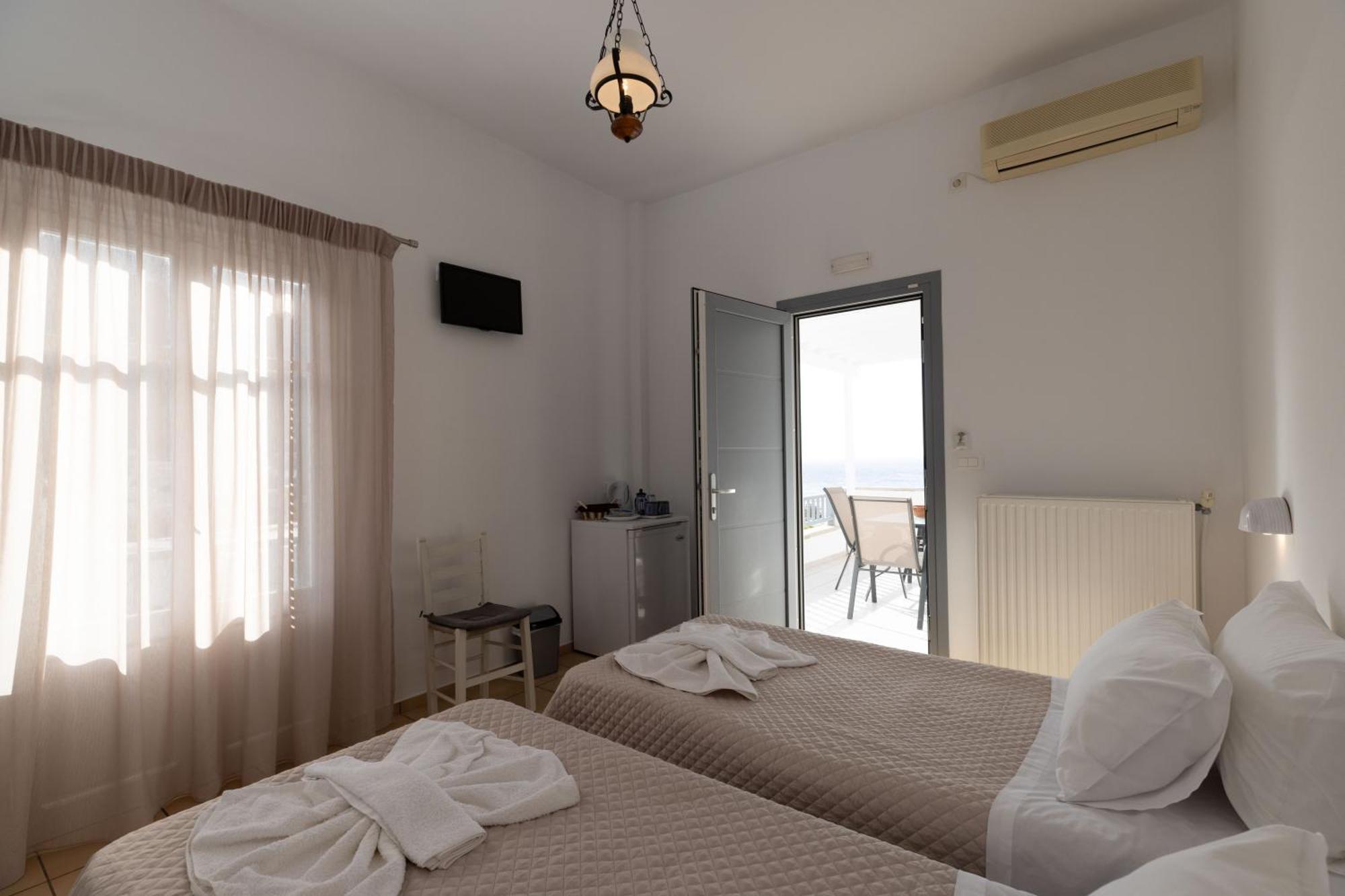 Litsa Rooms Kamares  Exterior photo