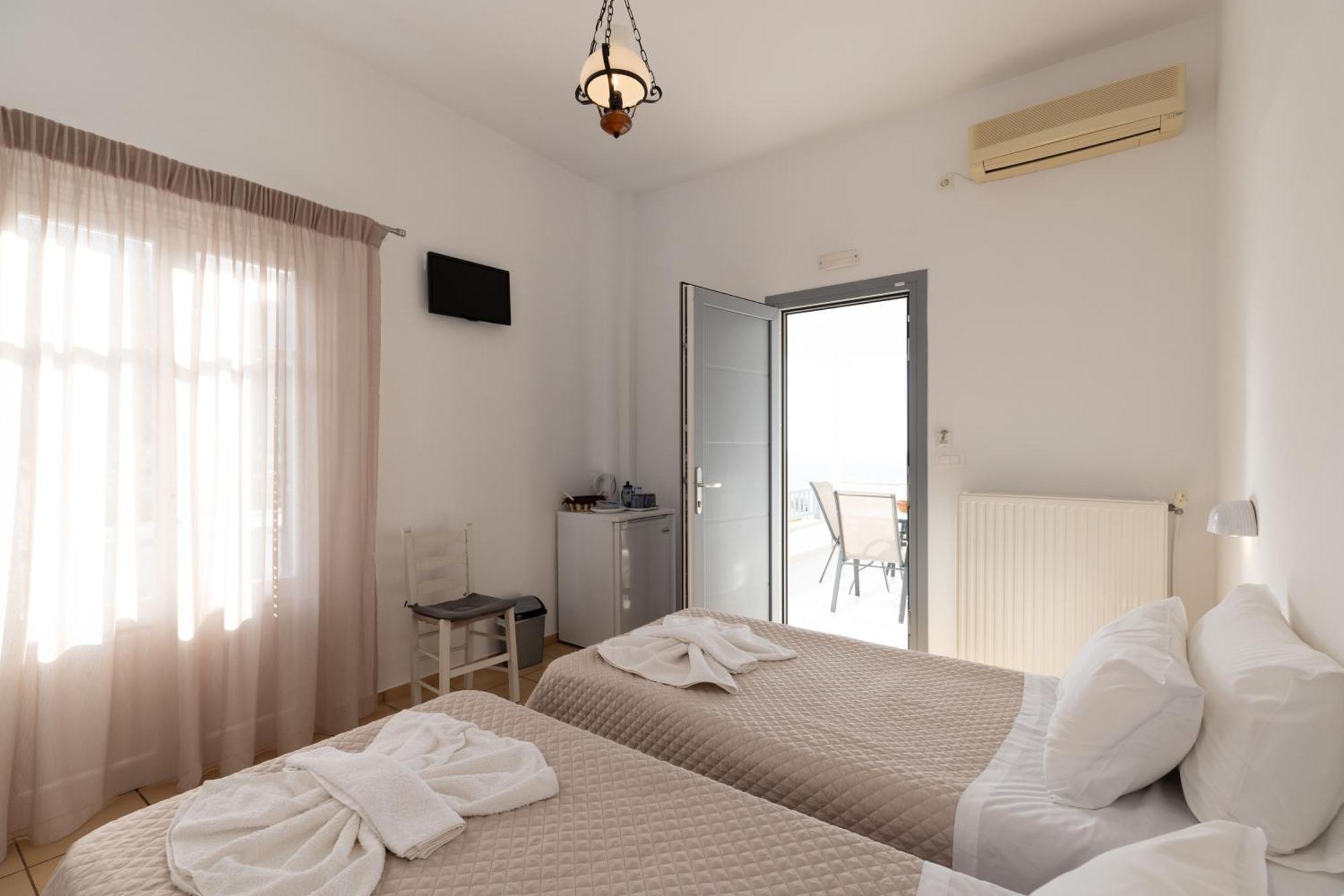 Litsa Rooms Kamares  Exterior photo